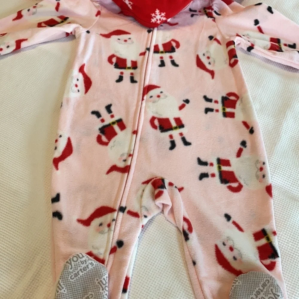 Carter’s Christmas Long Sleeve Footed size 12 m